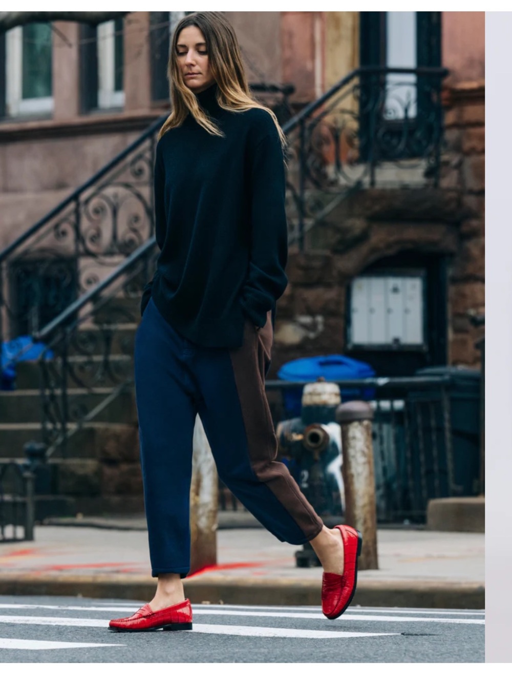 Roucha Women's Two-Tone Navy and Brown High-Waist Chino Pants